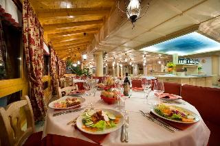 Boscone Suite Hotel, Italian Alps