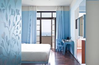 iH Hotels Bari Grande Albergo Delle Nazioni, Puglia