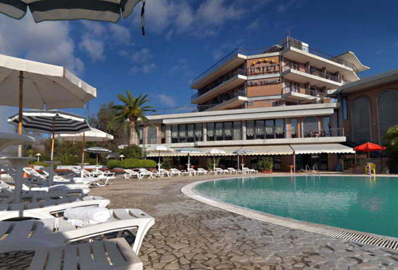 Pool
 di Terme Capasso