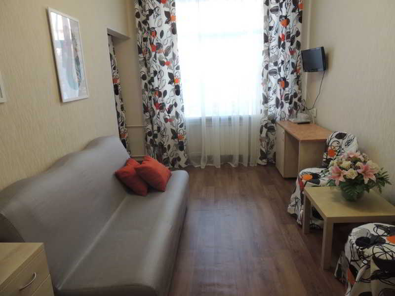 Room
 di Solnechnaya