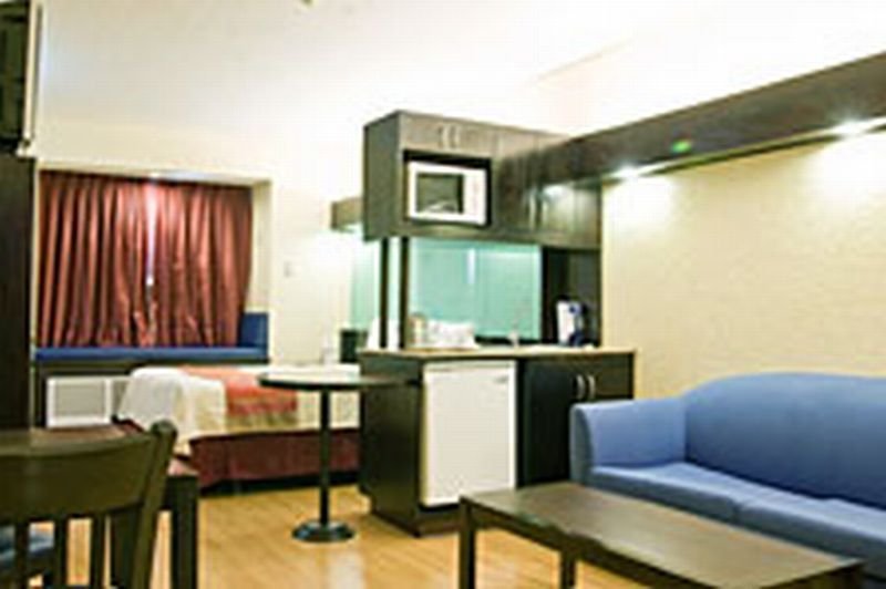 General view
 di Microtel Sto. Tomas Batangas