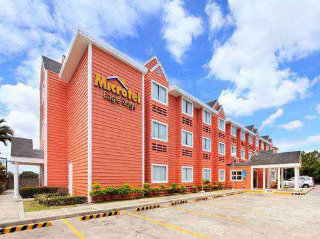 General view
 di Microtel Eagle Ridge Cavite