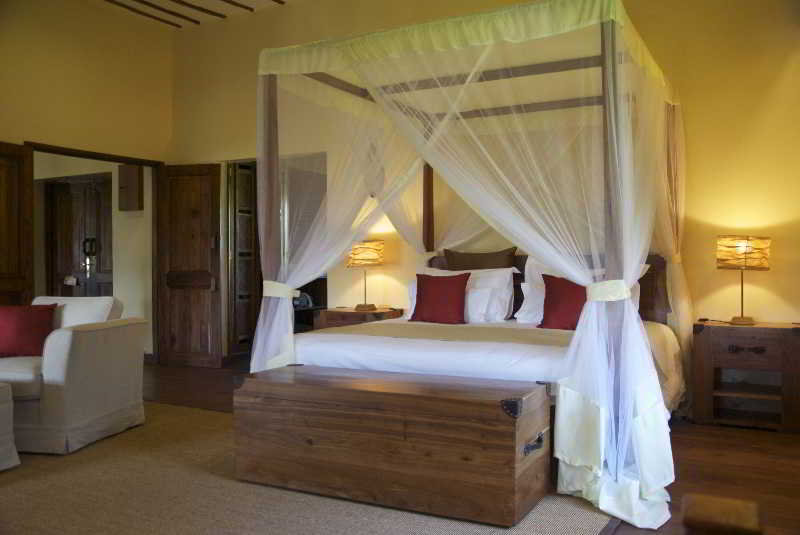 Room thumbnail 3