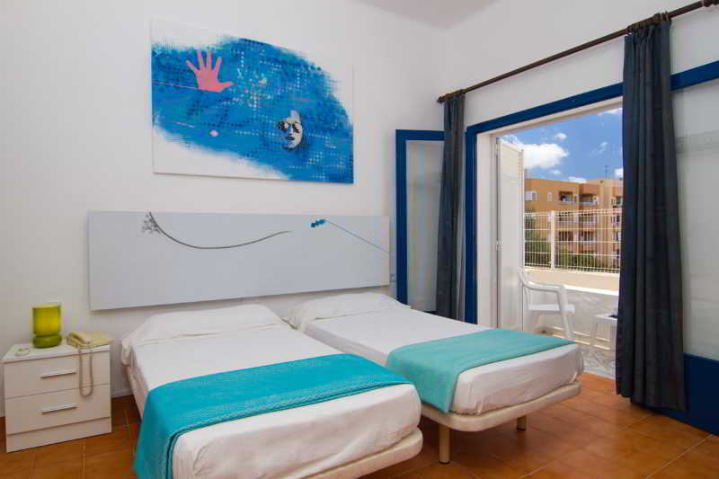 Room thumbnail 10