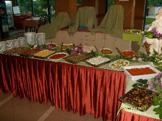 Aymes Hotel