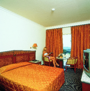 General view
 di Kapetanios Limassol