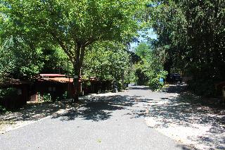 Seven Hills Village, Rome