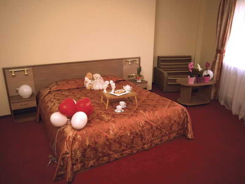 Room
 di Laguna Magnitogorsk