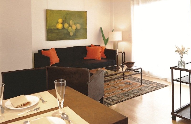 Room thumbnail 3