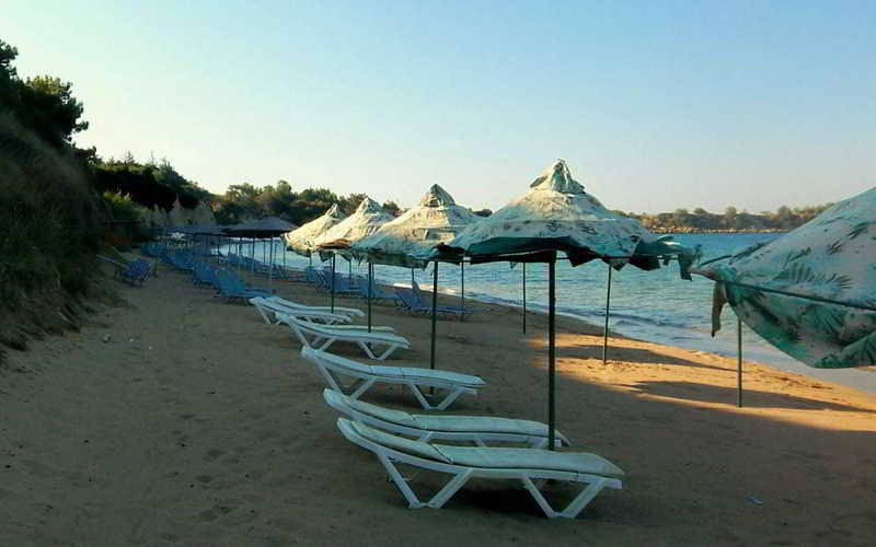 Beach
 di Pefkos Hillside Villas