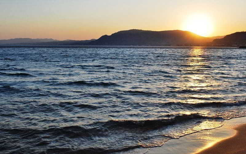 Beach
 di Pefkos Hillside Villas