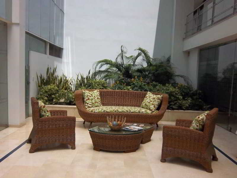 General view
 di Atlantis Plaza Hotel