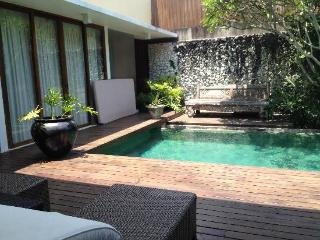 Pool thumbnail 19
