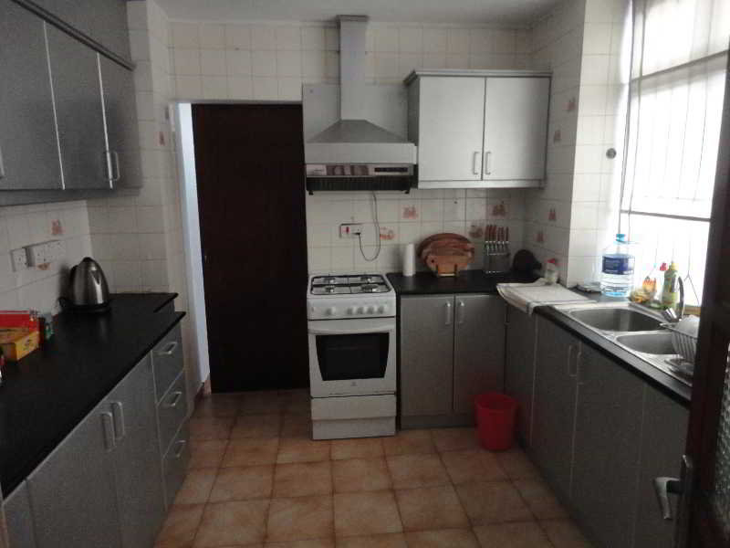 General view
 di Lucky Plaza Residencies