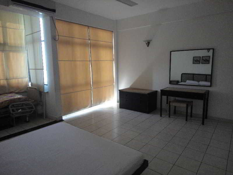 Room
 di Lucky Plaza Residencies