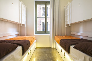 Room
 di Urbany Bcngo