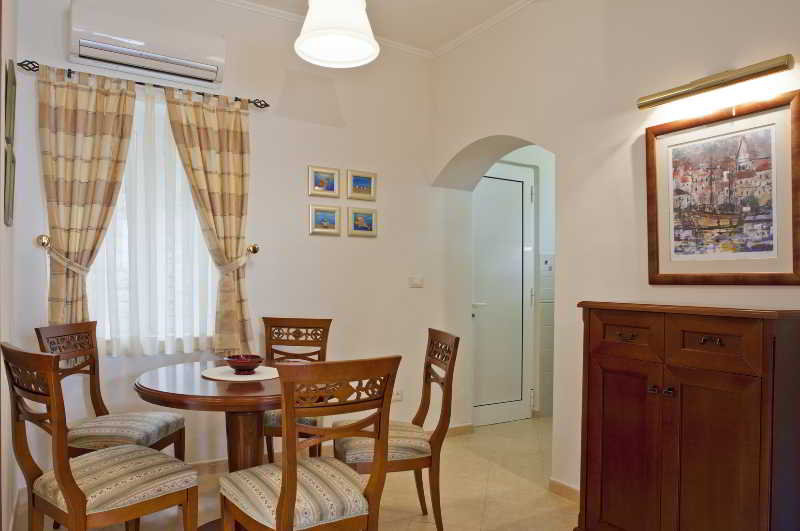 Room
 di Bluesun Villa Berulia