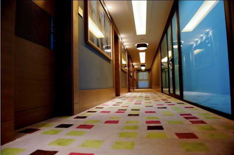 Lobby
 di Saifi Suites