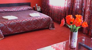 Room thumbnail 9