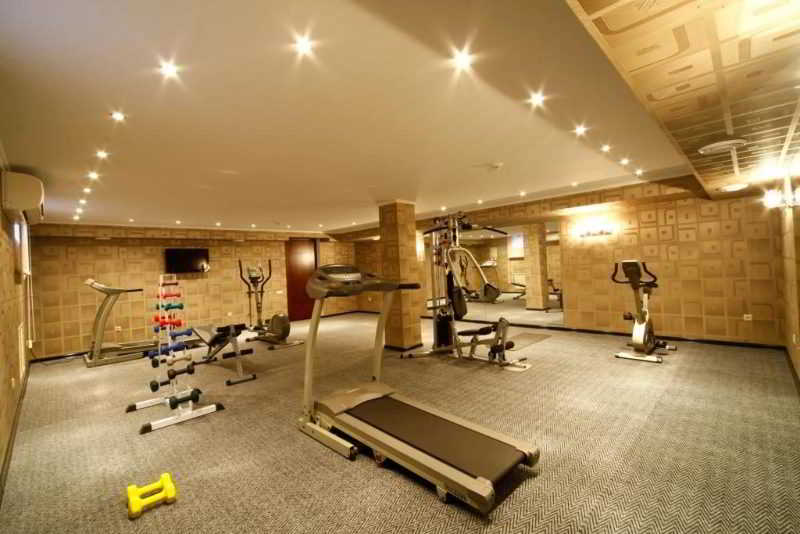 Sports and Entertainment
 di Berlinskiy Dom