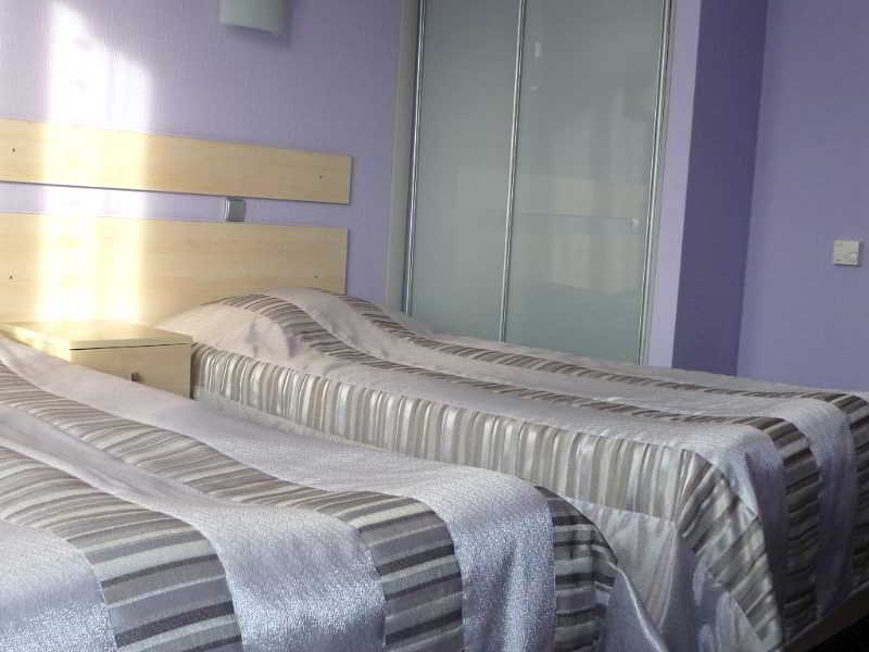 Room
 di Ogni Yeniseya