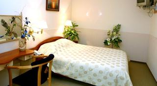 Room thumbnail 1