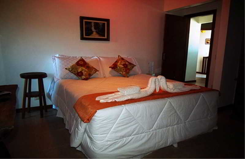 Room
 di Falcon Guest Suites