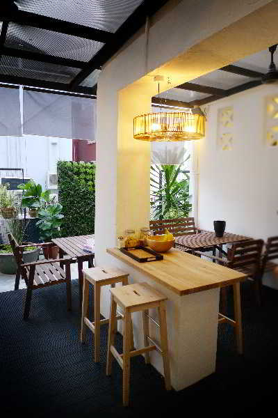 Terrace thumbnail 8