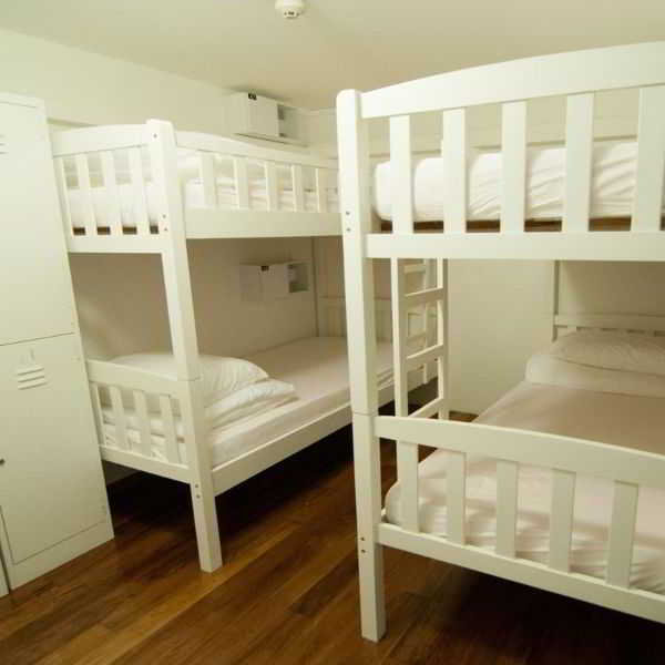 Room thumbnail 3