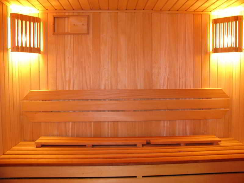 Sports and Entertainment
 di California