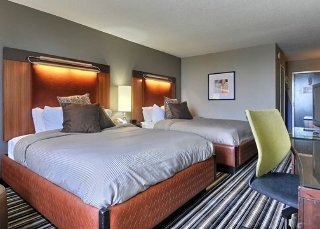 Room
 di Clarion Hotel Airport/Graceland Area