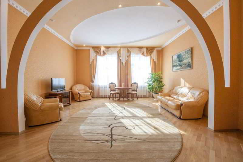 Room
 di Roscha Nevest