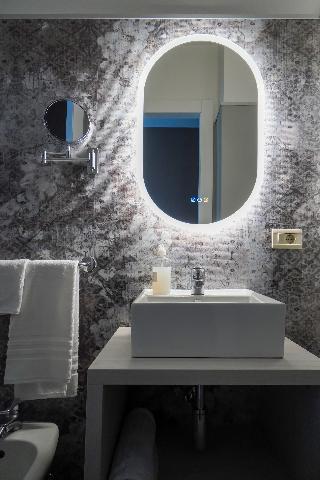 Room Room