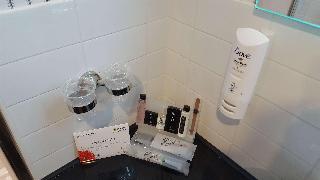 1 Queen Bed, Non-Smoking, Handicap Room, Free Wireless Internet