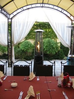 Restaurant
 di Hotel Chinar