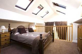 Room
 di Paddocks House