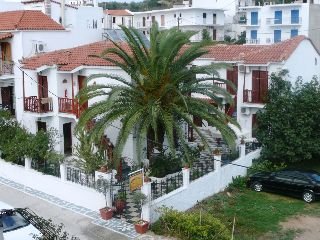 General view
 di Amalthia Studios