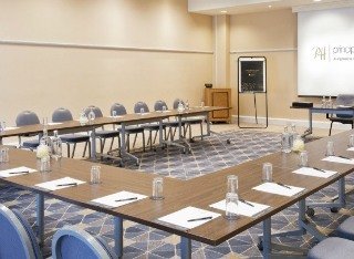 Conferences
 di Alexandra House