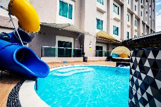 Ixora Hotel Penang - Pool