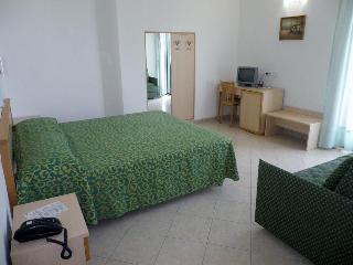 Touring Hotel, Puglia