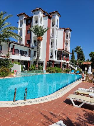 Carna Garden Hotel