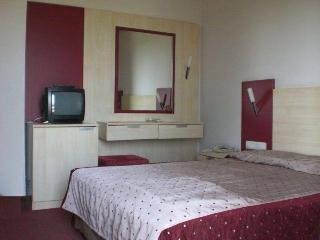 Carna Garden Hotel