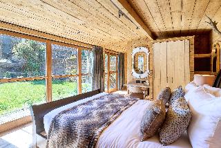 Room Room