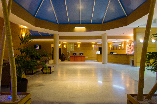 Lobby
 di Apartamentos Siroco Serenity