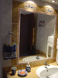 Room
 di Angelina Studios