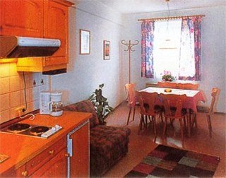 Room
 di Anton Wallner