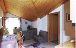 Room
 di Anton Wallner