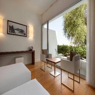 Room Room