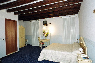 Room
 di Tintoretto Hotel