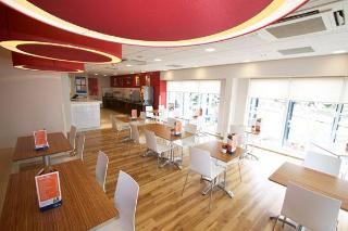 Lobby
 di Travelodge Newcastle Under Lyme Central